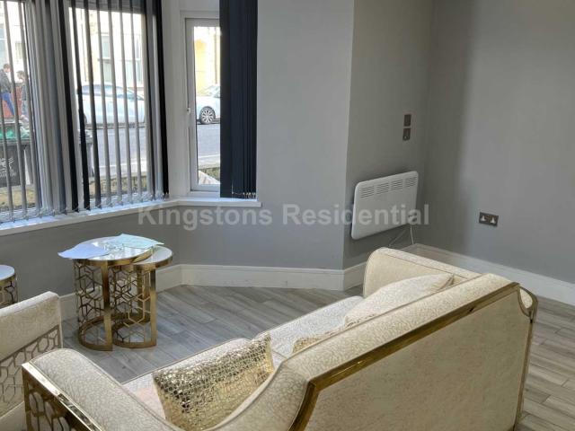 Apartment for rent in Maindy, Cardiff