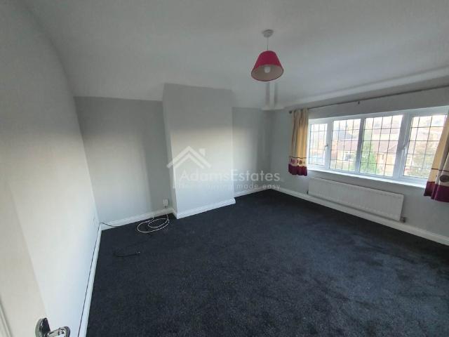 House for rent in Dewsbury, Thornhill Lees