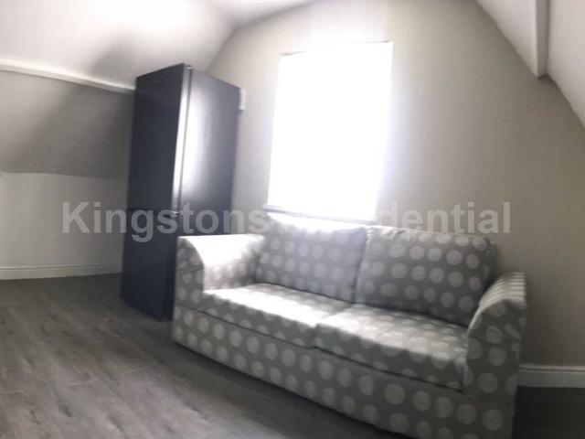 Apartment for rent in Maindy, Cardiff