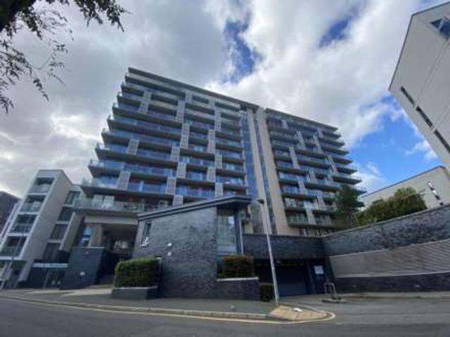 Apartment for rent in City Centre, Salford