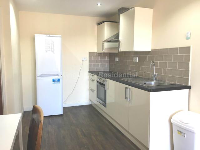 Apartment for rent in Maindy, Cardiff