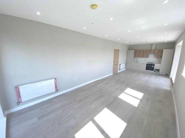 Apartment for rent in Elstree and Borehamwood, Borehamwood