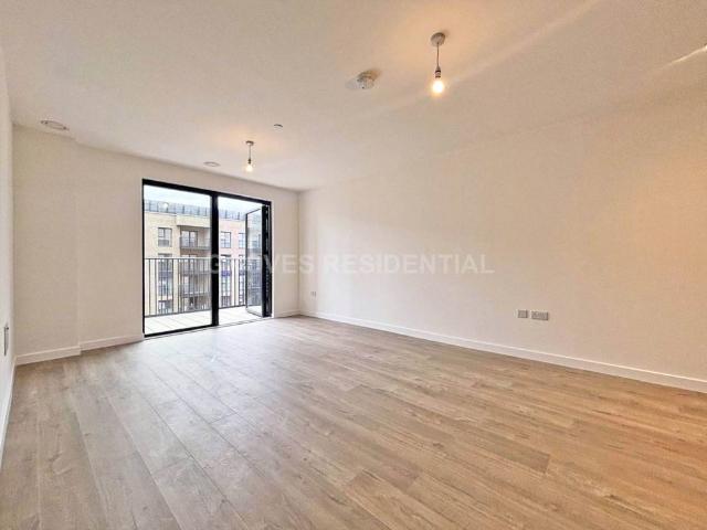 Apartment for rent in Woodberry Down, Stamford Hill
