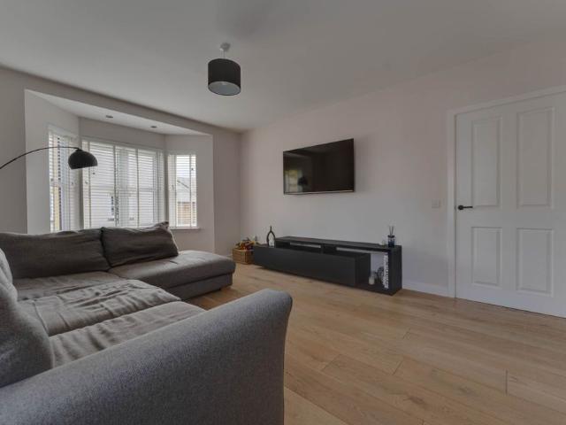 House for rent in Barrhead, Scotland