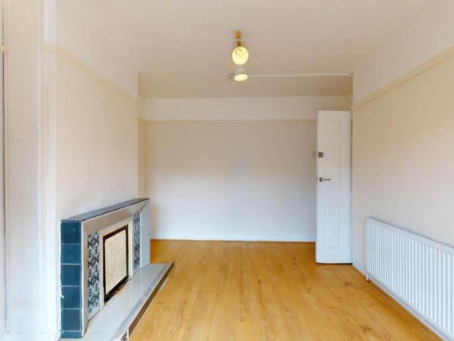 House for rent in London Borough of Ealing, Greater London