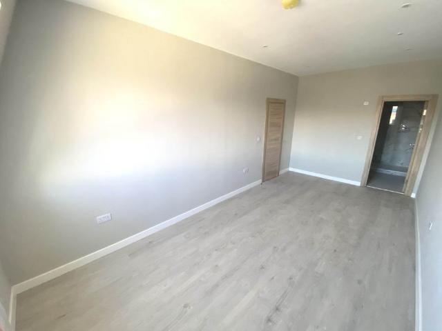 Apartment for rent in Elstree and Borehamwood, Borehamwood