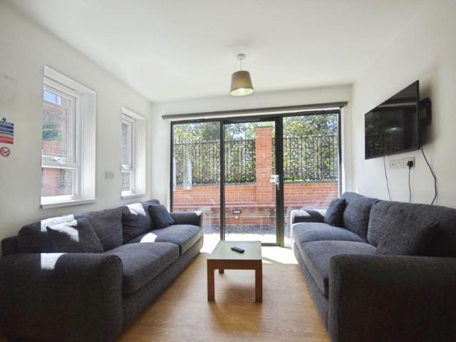 House for rent in Whitley, Reading