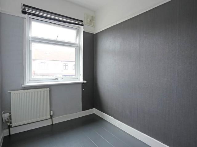 House for rent in Loxford, Seven Kings
