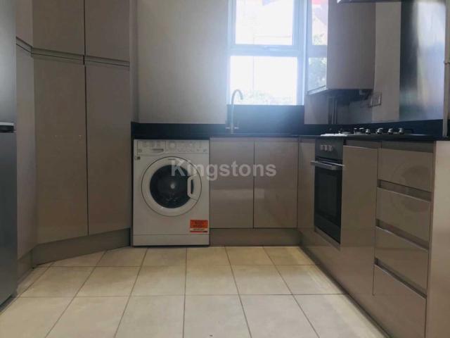House for rent in Plasnewydd, Falcon Lodge