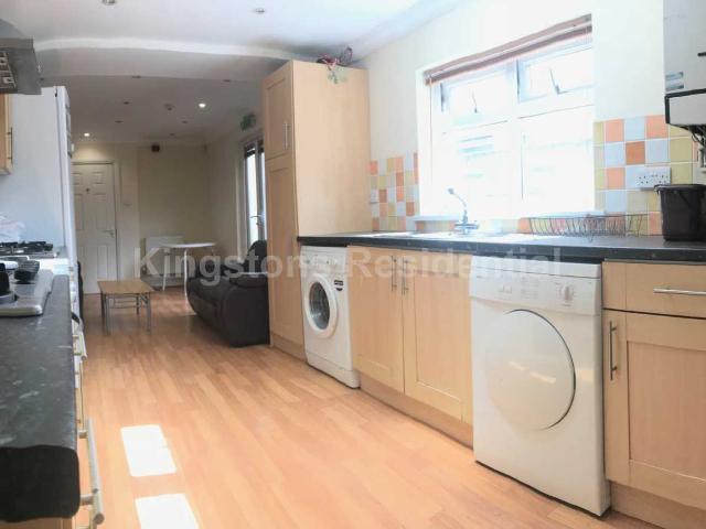 House for rent in Plasnewydd, Cardiff