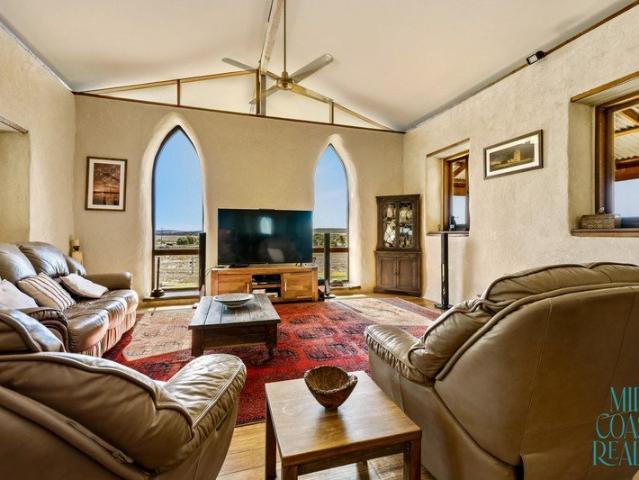 House for sale in Greenough, City Of Greater Geraldton