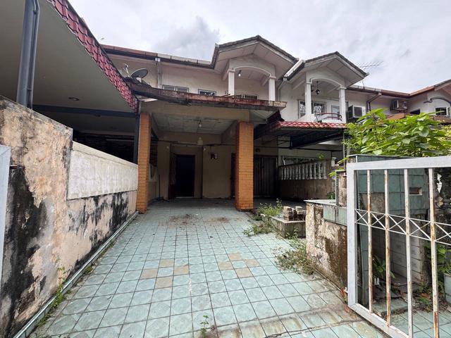 Terraced House for sale in Petaling, Subang Jaya