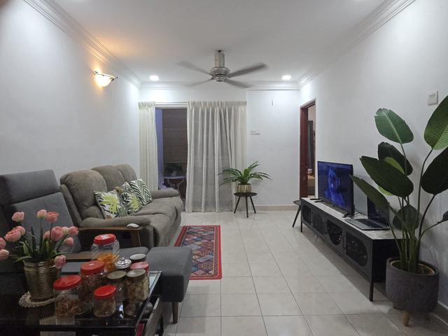 Apartment for sale in Country Heights Damansara, Kuala Lumpur