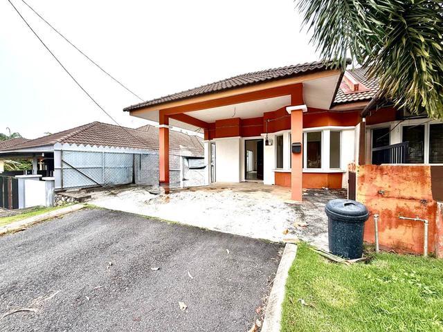 Residential House for sale in Sepang, Tanjong Sepat
