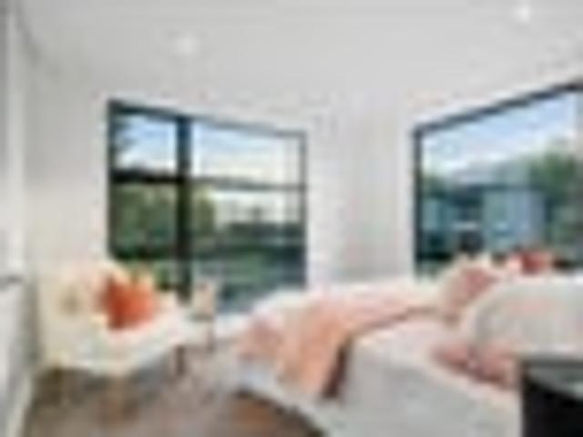 Townhouse for sale in Paremoremo