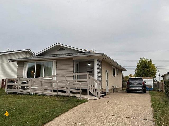 House for sale in Wedgewood, Alberta