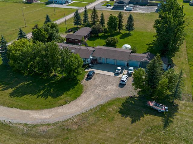 House for sale in Magrath, Alberta