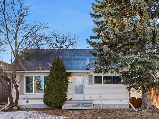 House for sale in Wedgewood, Alberta