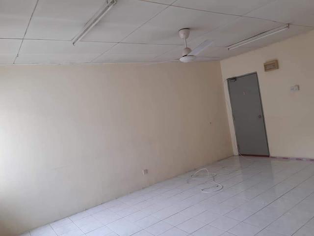 Apartment for sale in Petaling, Damansara Damai