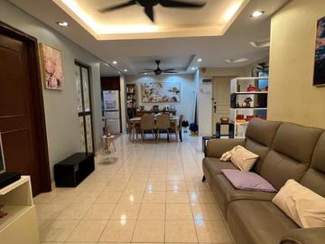 Condominium for sale in Petaling, Damansara Damai