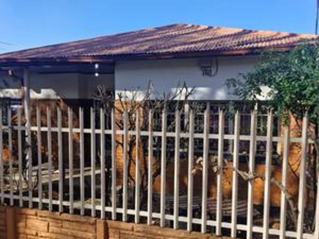House for sale in Vosloorus, Gauteng