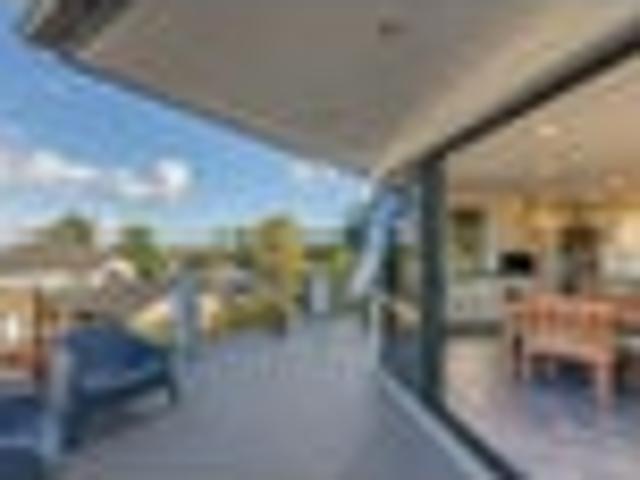 House for sale in Whangaparaoa