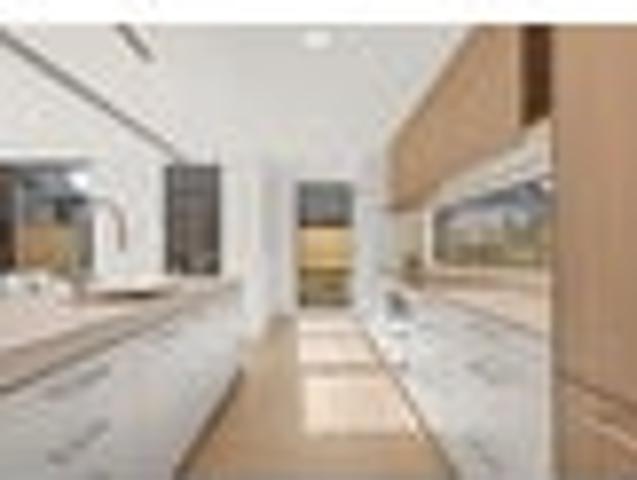 Townhouse for sale in Rowan, Canterbury