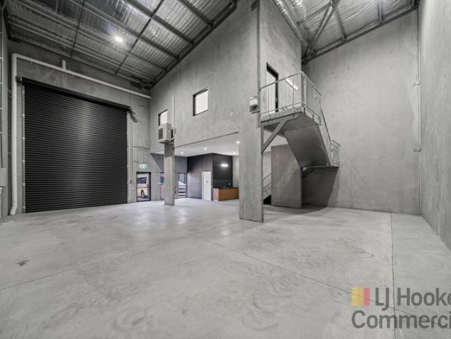 Warehouse for rent in Tuggerah, New South Wales