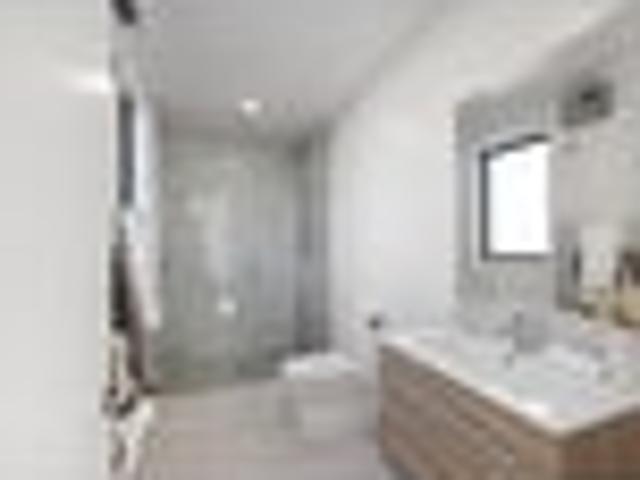 House for sale in Edgeware, Canterbury