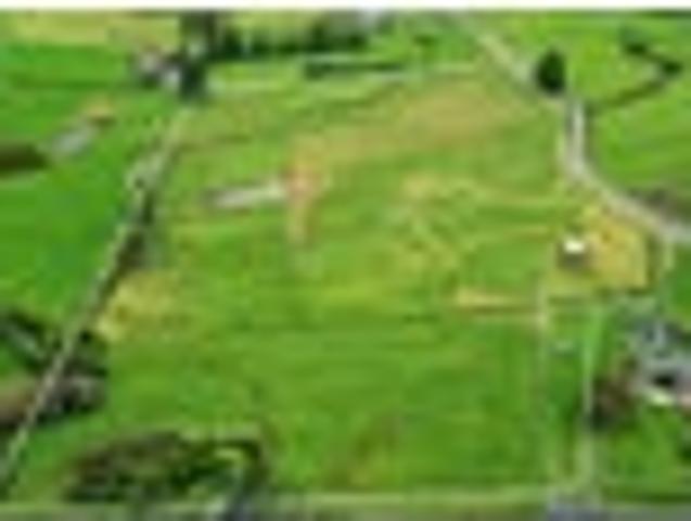 Land for sale in Awhitu