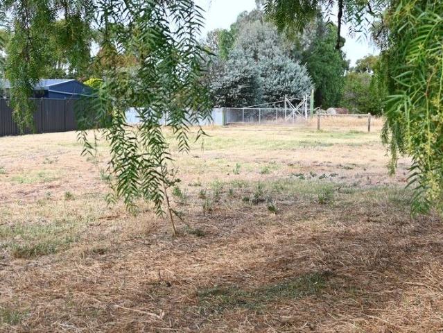 Land for sale in Inglewood, Victoria