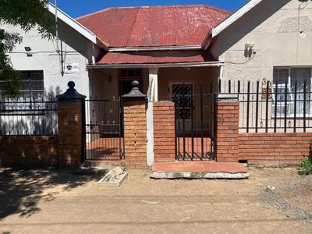 House for sale in Queenstown, Eastern Cape