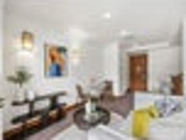 Apartment for sale in Auckland, Oroua County