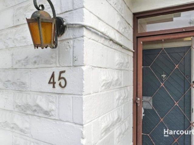 House for sale in Claremont