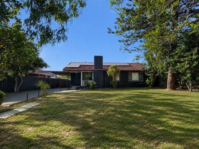 House for sale in Calista, Western Australia