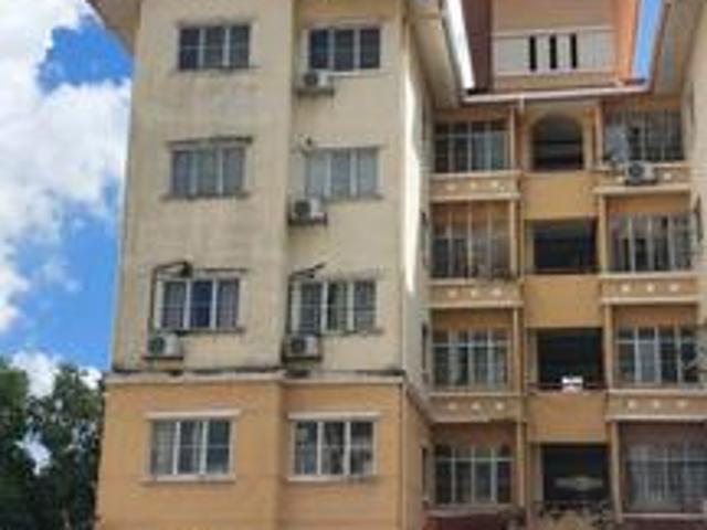 Apartment for sale in Petaling, Damansara Damai