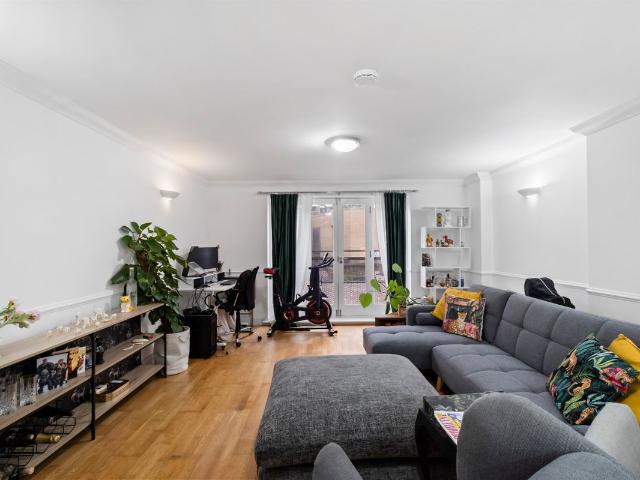 Apartment for rent in London Borough of Wandsworth, Greater London