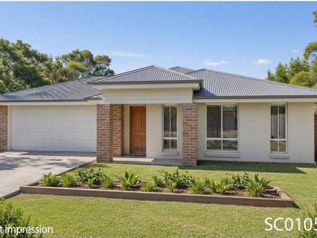 Cottage for sale in Toombul, Queensland