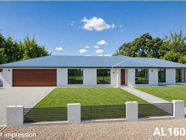 Cottage for sale in Kings Creek, Queensland