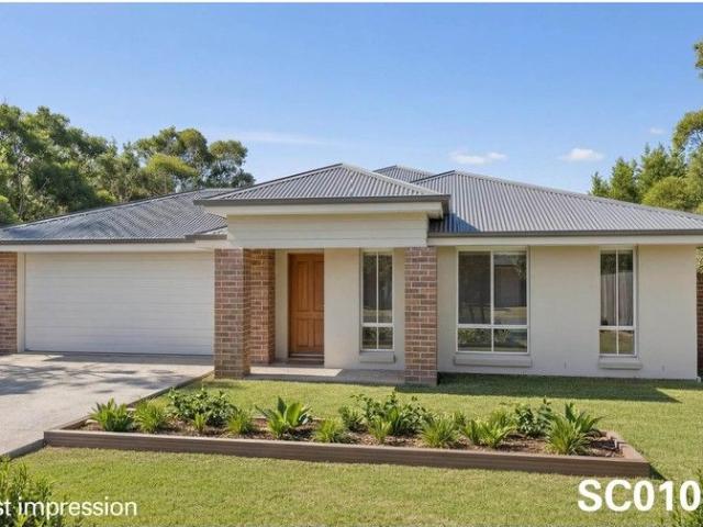 Cottage for sale in Toombul, Queensland