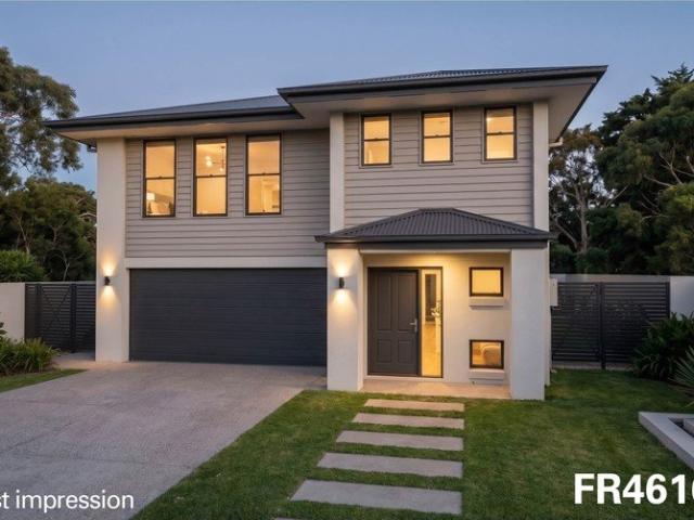 Cottage for sale in Birkdale, Greater Brisbane