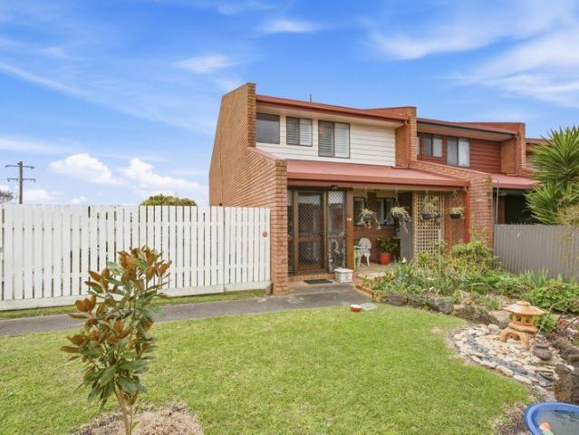 Apartment for sale in Portland, Victoria