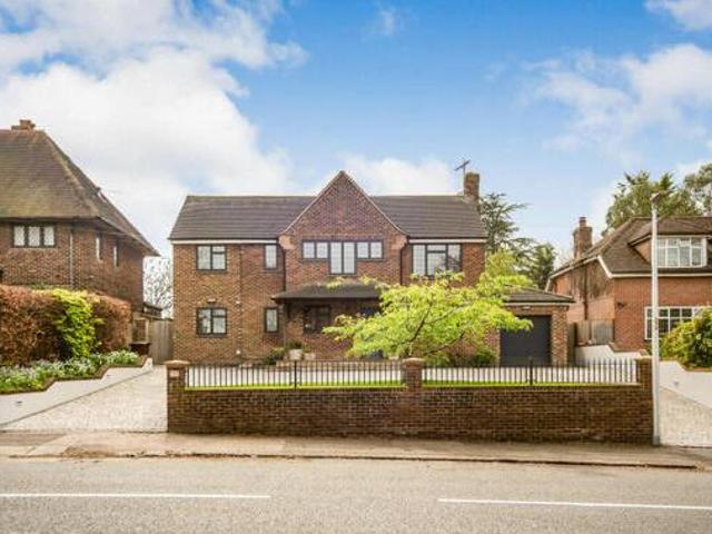 House for sale in Rochester, Kent
