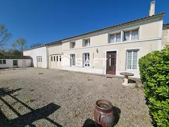 Maison vente à Saint-Jean-d'Angély, Prignac