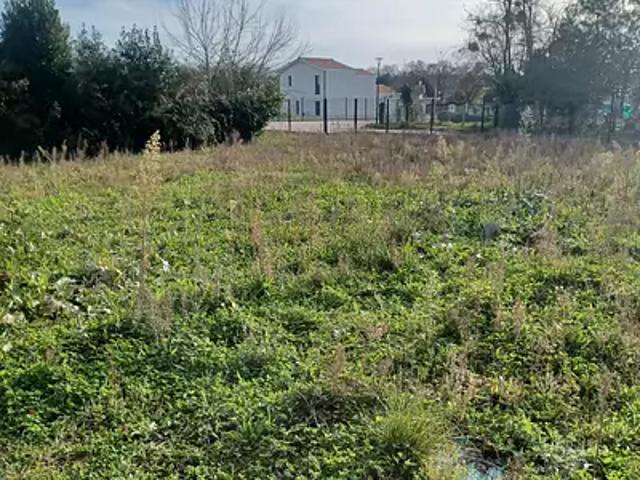 Terrain vente à Blaye, Prignac-et-marcamps