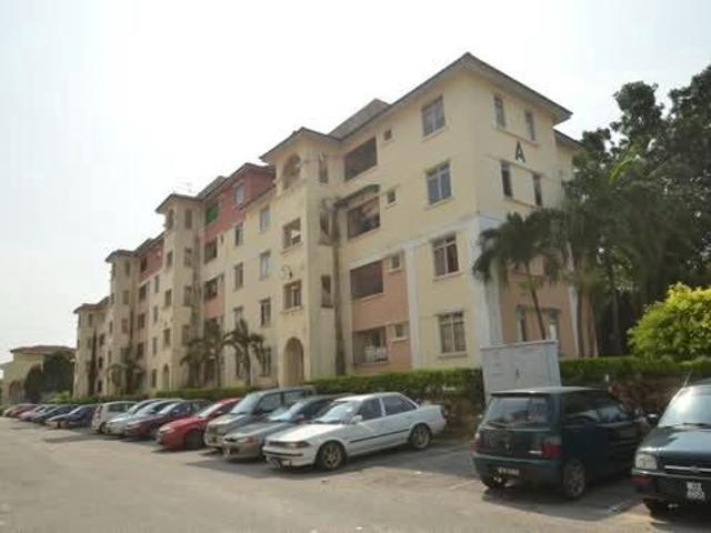 Apartment for sale in Tanjong Sepat, Selangor
