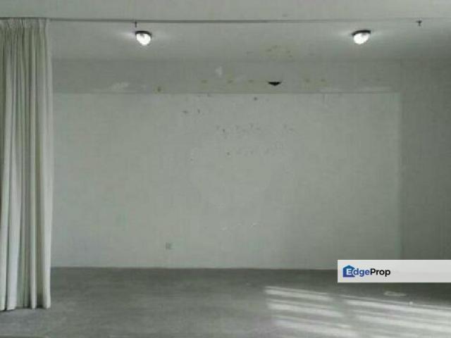 Shop for sale in Petaling, Damansara Damai