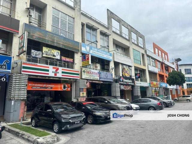 Shop for sale in Petaling, Subang Jaya