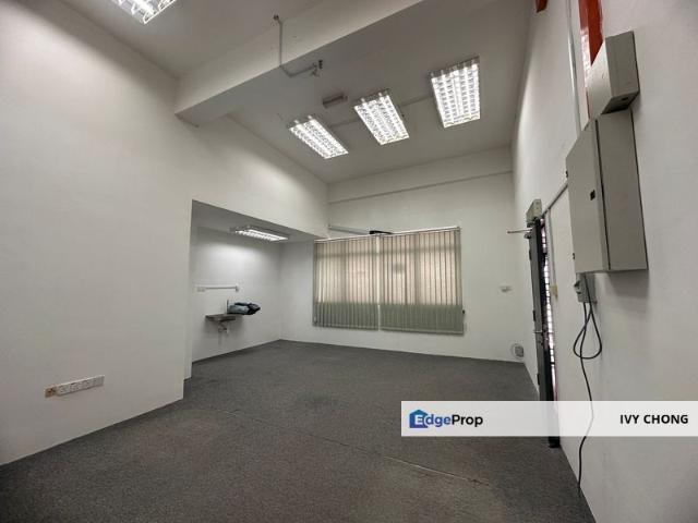 Shop for rent in Petaling, Subang Jaya