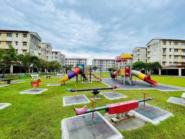 Flat for sale in Kajang, Langat